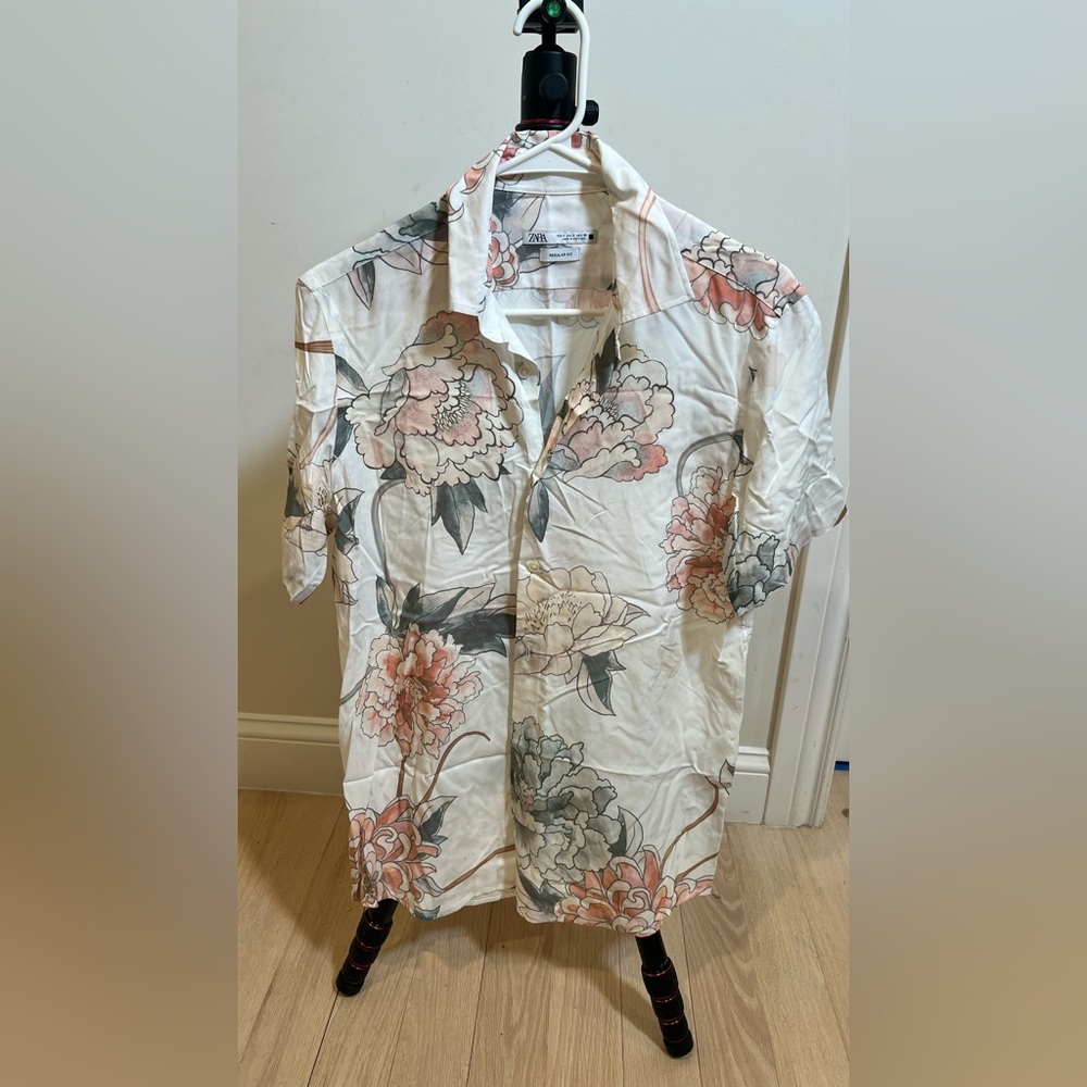 Zara Man Floral Short Sleeve Button-Up Shirt